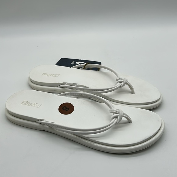 OluKai Shoes - Olukai Aka  White Sandals Size 8 NWT
